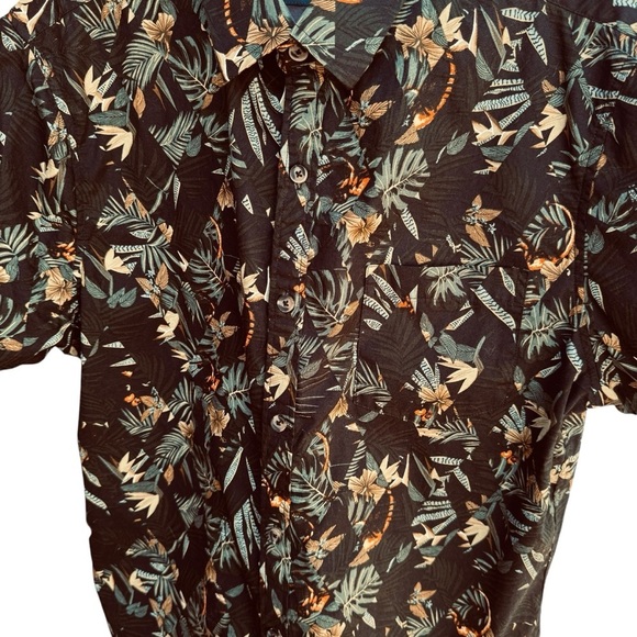 Craft+Flow Voyage Black Tropical button down collared shirt Men's Small - Picture 3 of 7